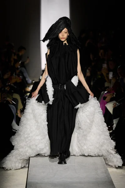 Look 20